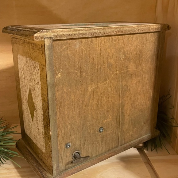 Vintage Wooden Painted Jewelry Drawer Music Box Japan - Picture 6 of 8